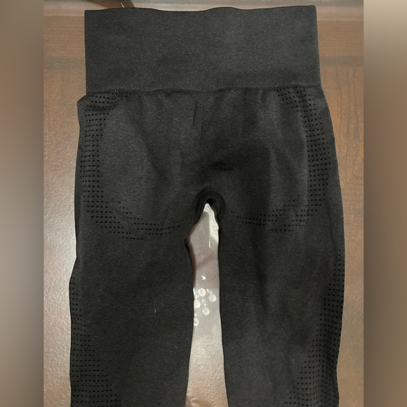 Gymshark leggings - Picture 6 of 7